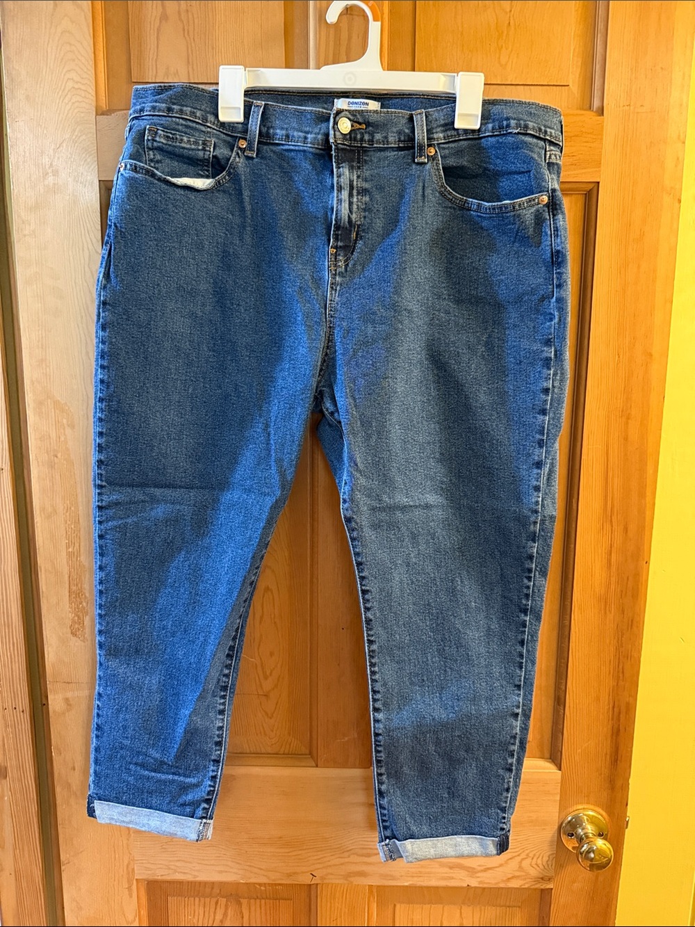 Levi’s Denizen Classic High-Rise Straight Leg Jeans in Dark Blue